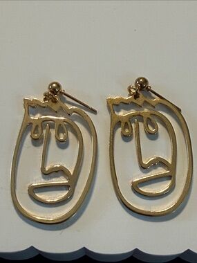 Abstract whimsical Face Dangle pierced open work Earrings in Gold Tone